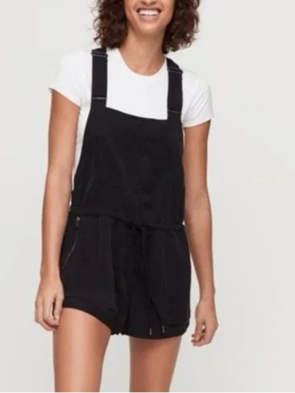 WILFRED FREE ARITZIA Black Short Overalls Romper Shortalls 100% Lyocell Size XS